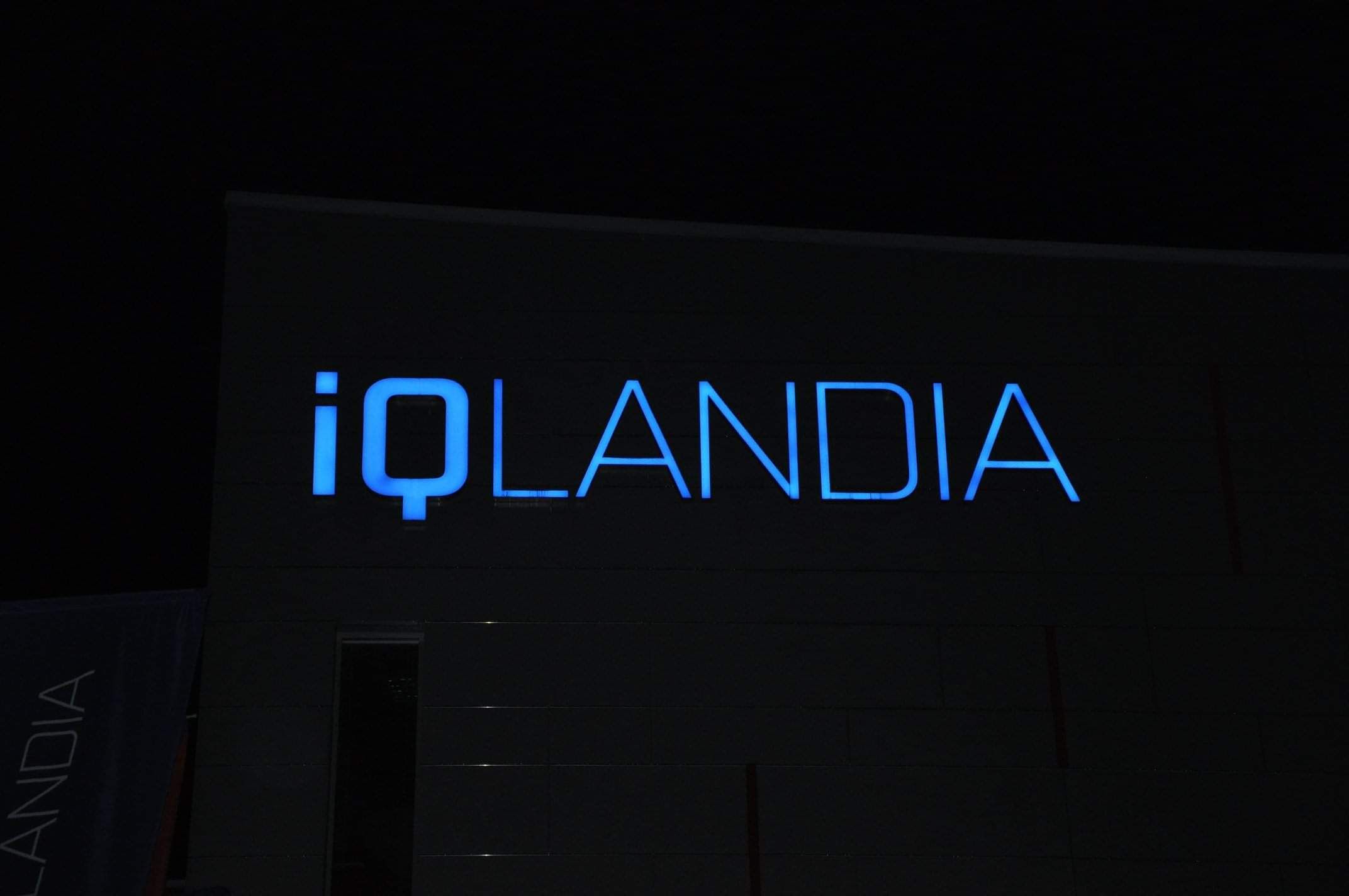 IQ Landia